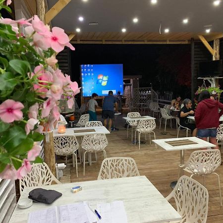 Albanian Garden Otel Gjilek Dış mekan fotoğraf