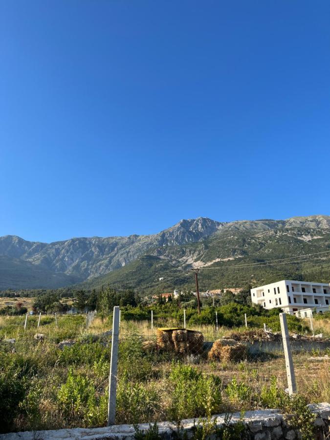 Albanian Garden Otel Gjilek Dış mekan fotoğraf