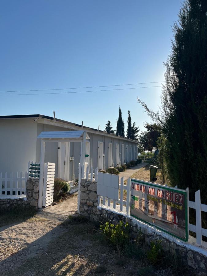 Albanian Garden Otel Gjilek Dış mekan fotoğraf