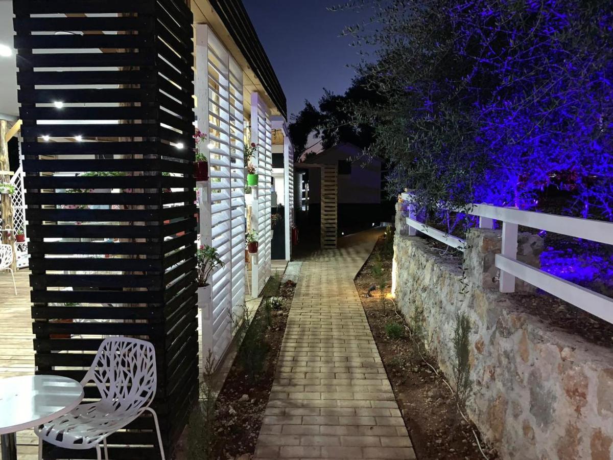 Albanian Garden Otel Gjilek Dış mekan fotoğraf